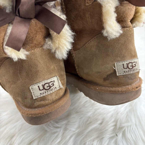UGG Pull Up Bows Tan Winter Boots Size 9 Woman - Picture 4 of 15